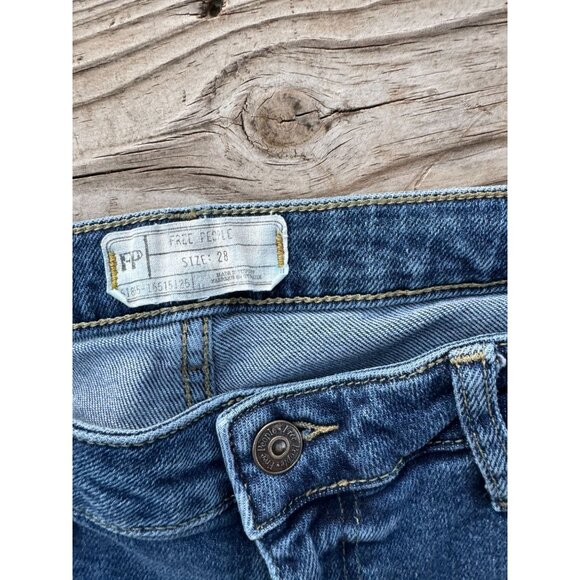 Free People Jeans Women’s‎ Size 28 Blue Wide Leg Bell Bottom Retro Western pb1 - Picture 7 of 9